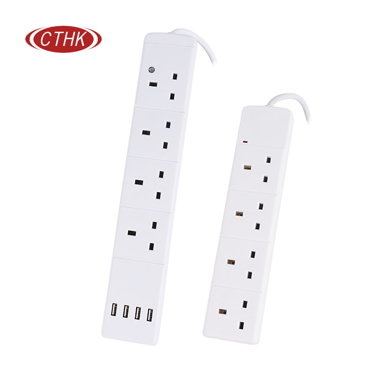 4 個(gè)交流電源插座 4 個(gè) USB 端口延長線英國插座